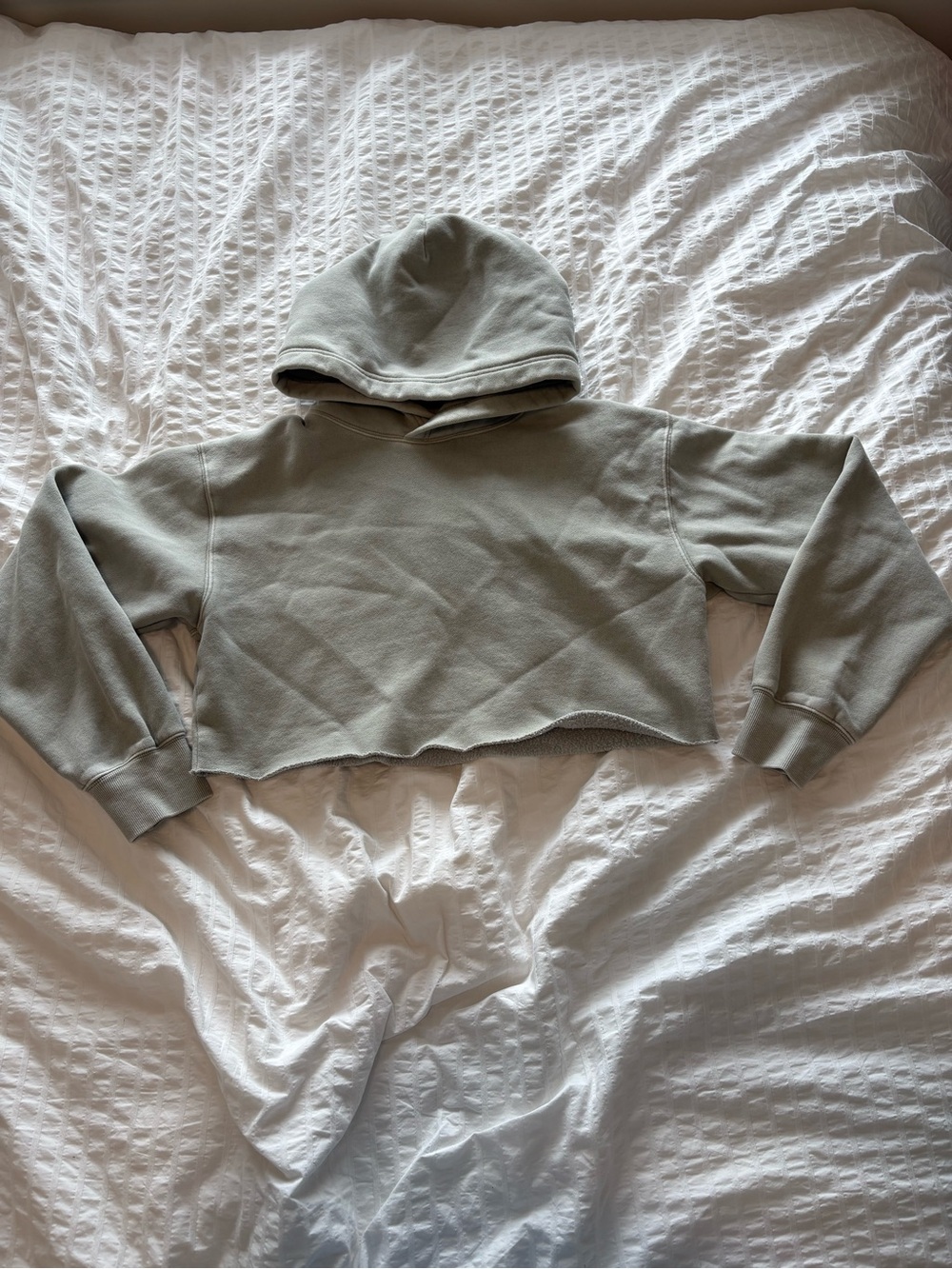 TNA Cropped Hoodie in Olive